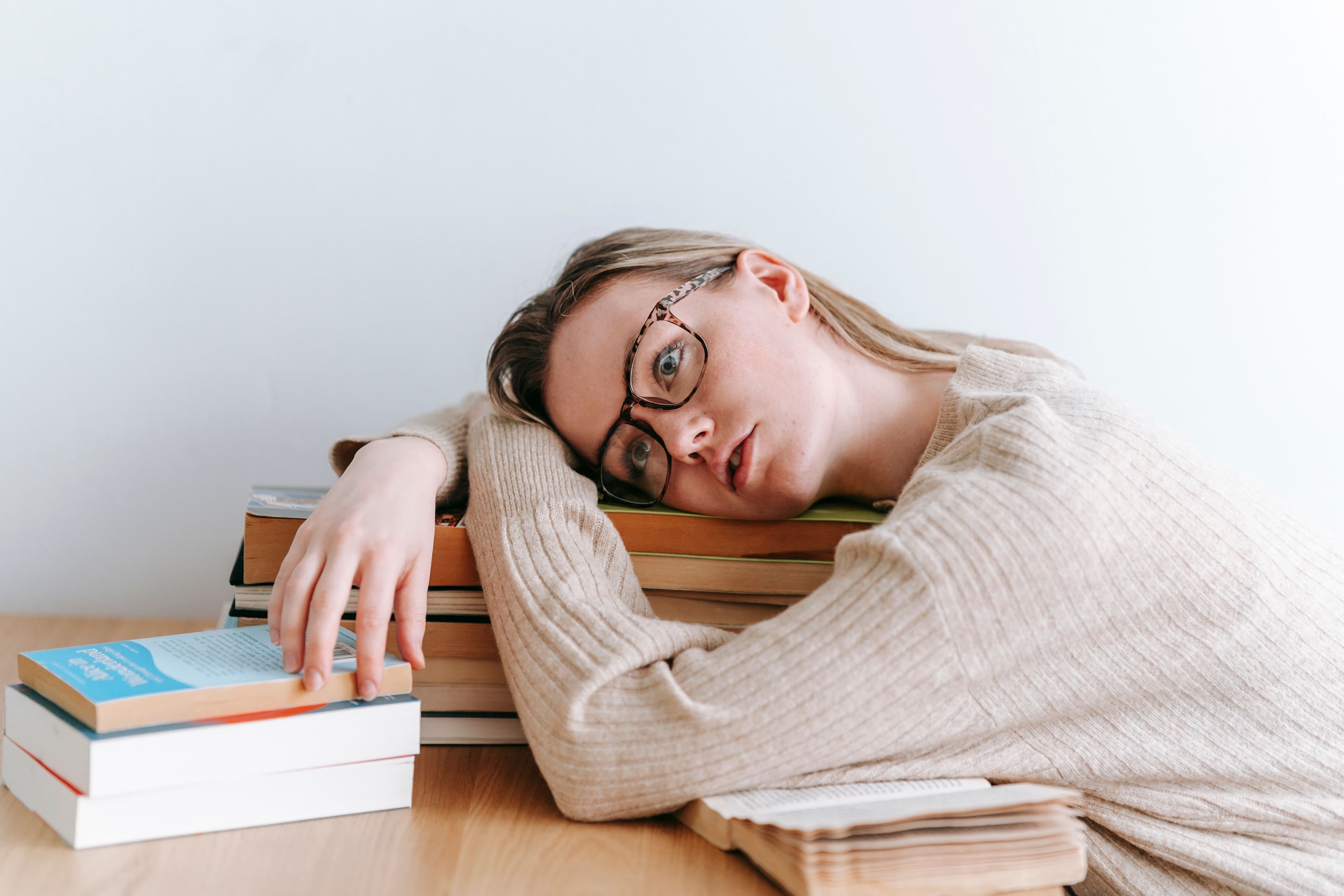 Brain Fatigue: Saat Otak Terasa "Lowbat" Akibat Terlalu Lelah | Kita Sehat