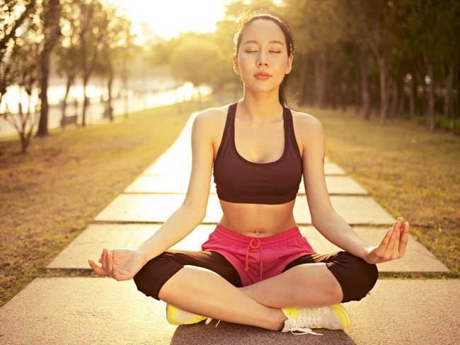 🧘‍♀️ Meditasi: Rahasia Tenang, Fokus, dan Sehat dari Dalam